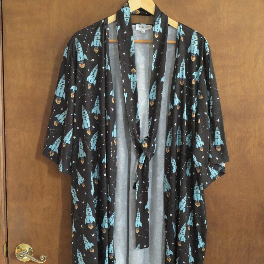 Breakfast for Dinner Comfy Rocket Ship Cotton Robe. Women's 1X/2X.